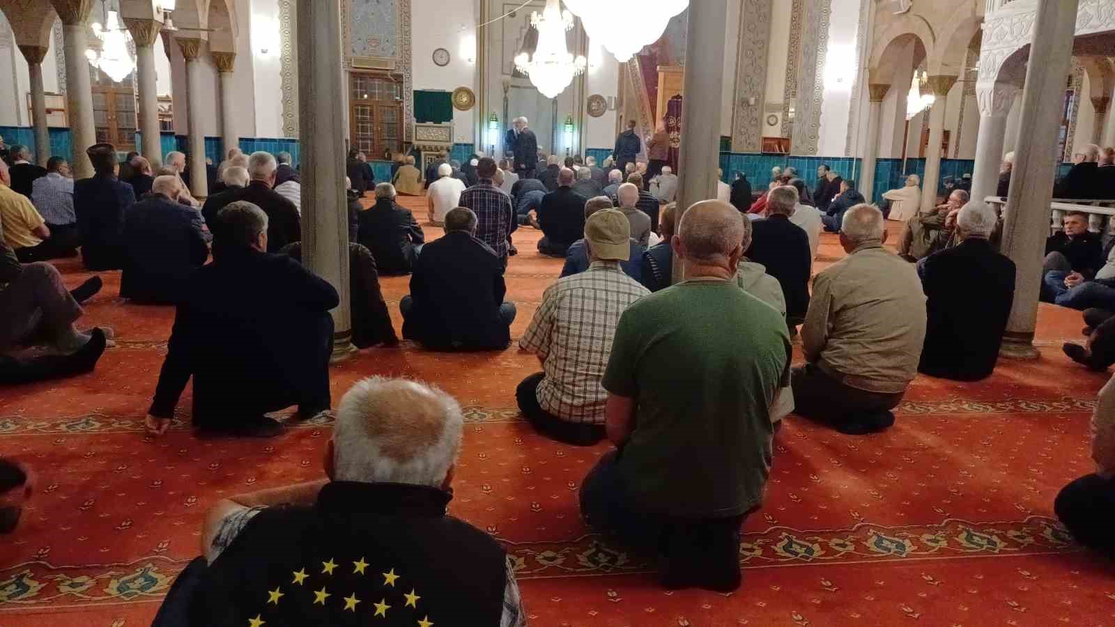 Büyük sürgünde hayatını kaybeden Çerkezler dualarla anıldı
