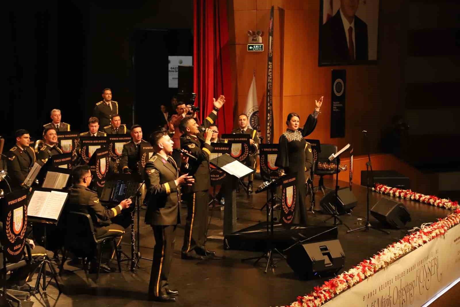 Askeri bandodan 19 Mayıs’a özel konser