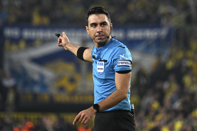 Dev maça manuel atama! Galatasaray-Fenerbahçe derbisini Arda Kardeşler yönetecek