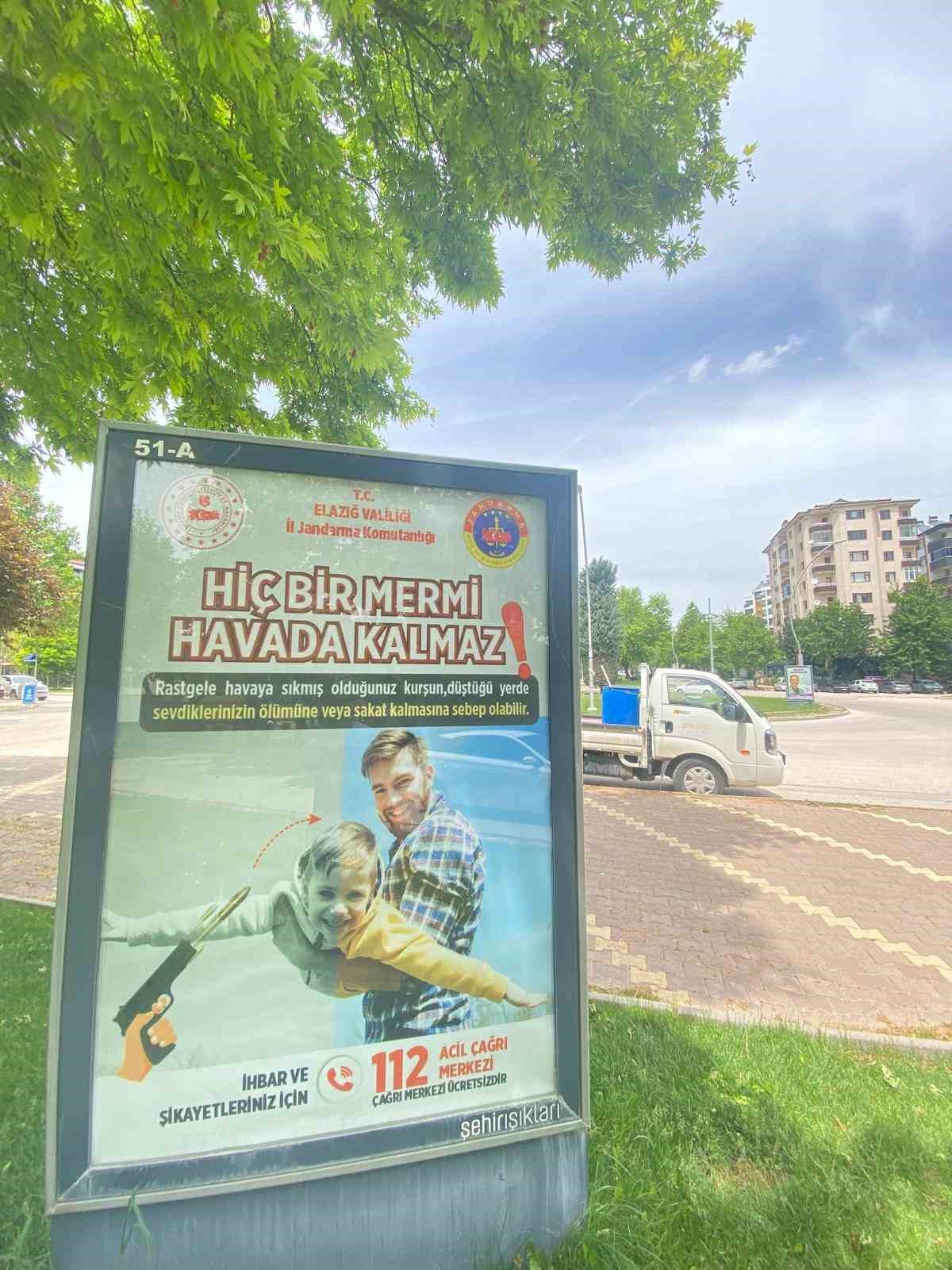 Jandarmadan anlamlı mesaj