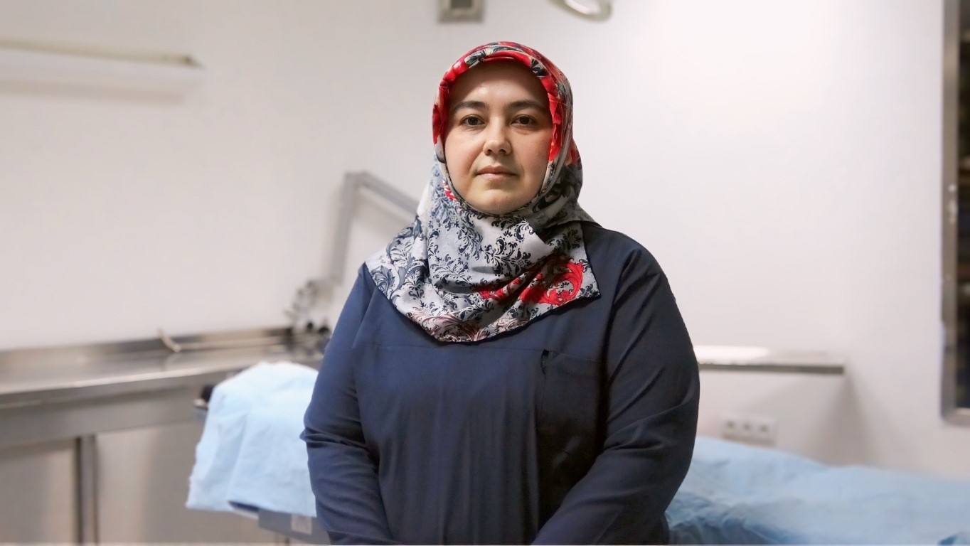 23 yıldır mesleğini aşkla yapıyor: Azmi ile yılın hemşiresi seçildi