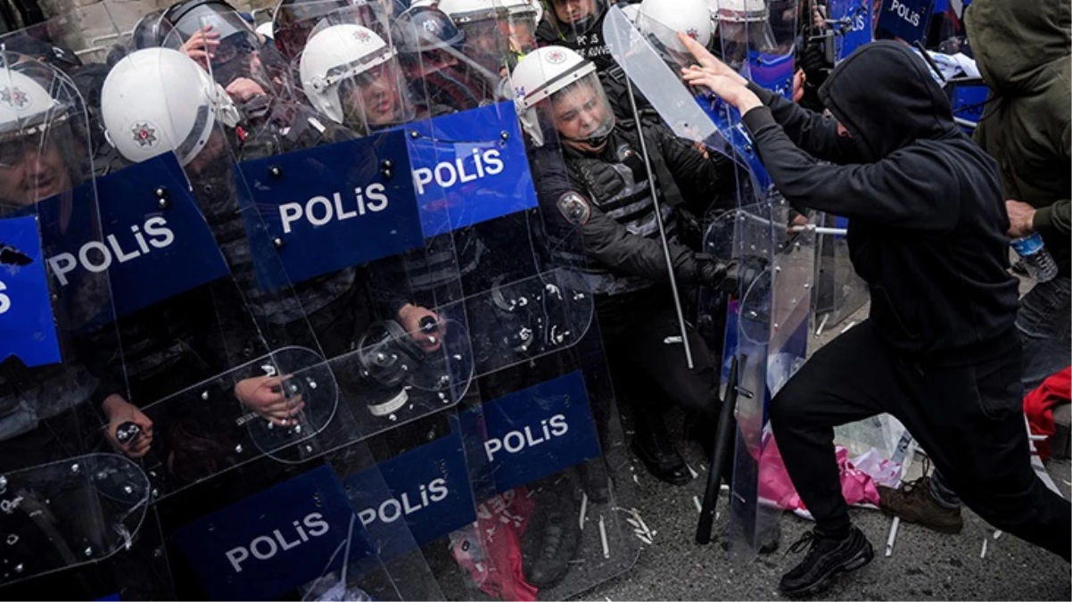 1 Mayıs gösterilerinde polise saldıran 52 şüpheliye tutuklama talebi