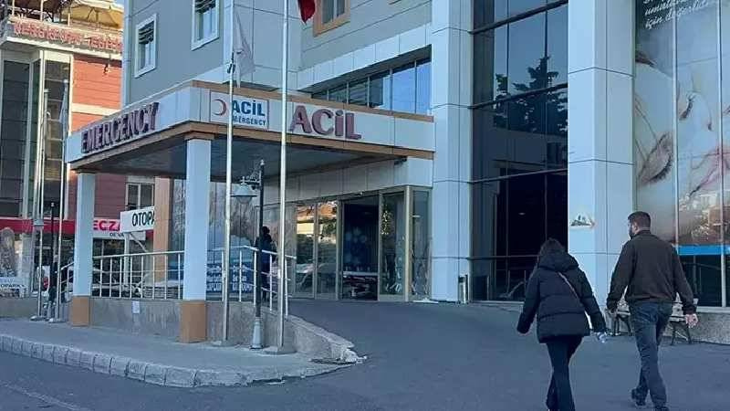 ‘Yenidoğan Çetesi’ Kapsamında Kapatılan Avcılar Hospital’a Saldırı: Kapısı ve Camları Kırıldı!