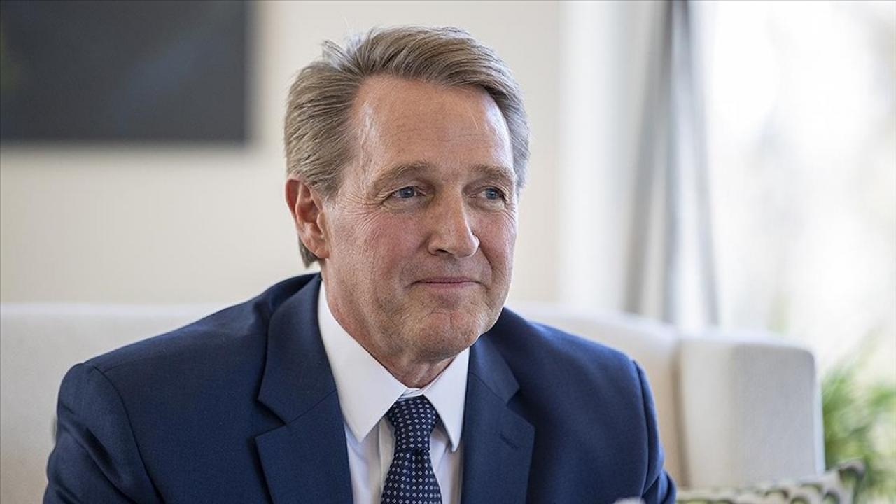 Jeffry Flake, ABD’li dağcının tahliyesi sonrası Türkiye’ye teşekkür etti