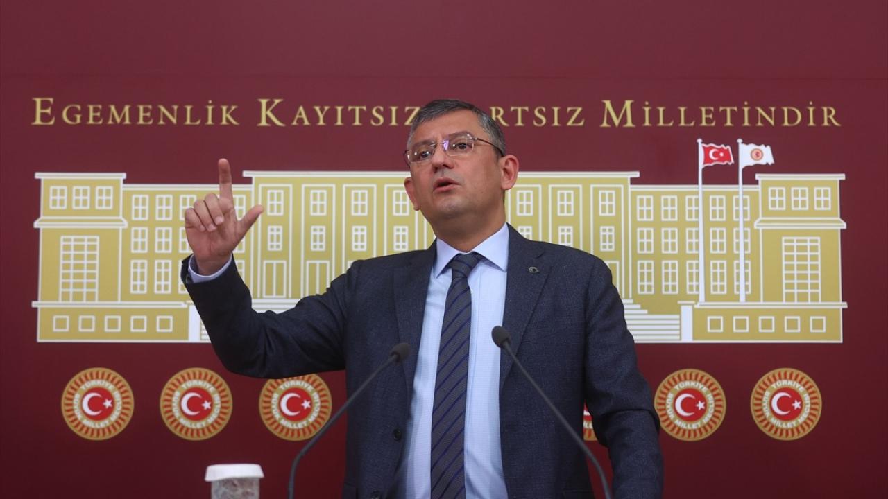 CHP’li Özel’den İYİ Parti’li Beker’e: Kalbini kırarım