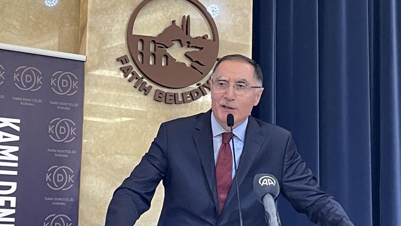 Kamu Başdenetçisi Malkoç, Fatih’te vatandaşlarla bir araya geldi