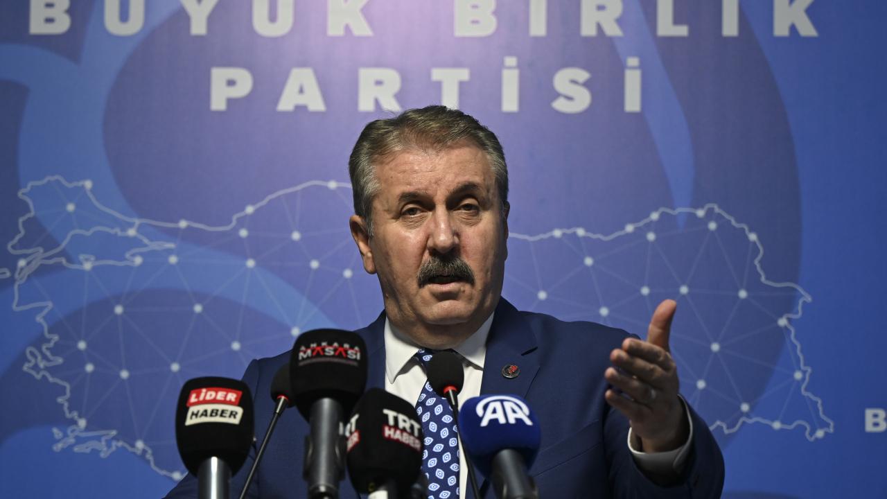 Mustafa Destici’den kamu tasarrufu tepkisi!