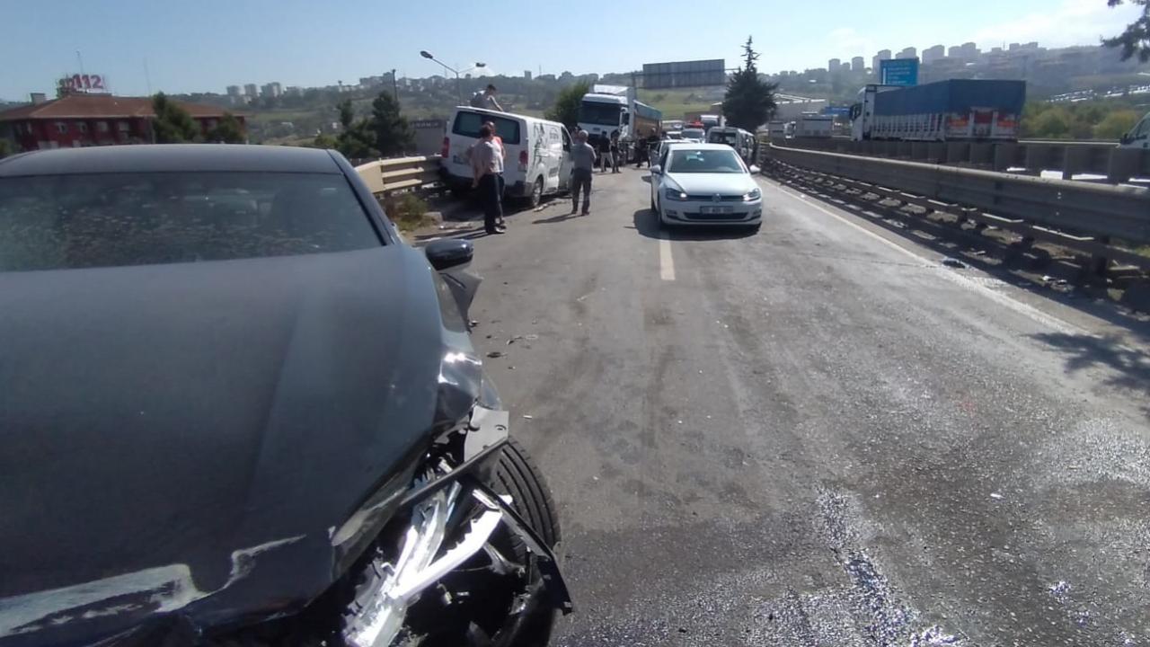 Samsun’da zincirleme trafik kazası: 2 kişi yaralandı