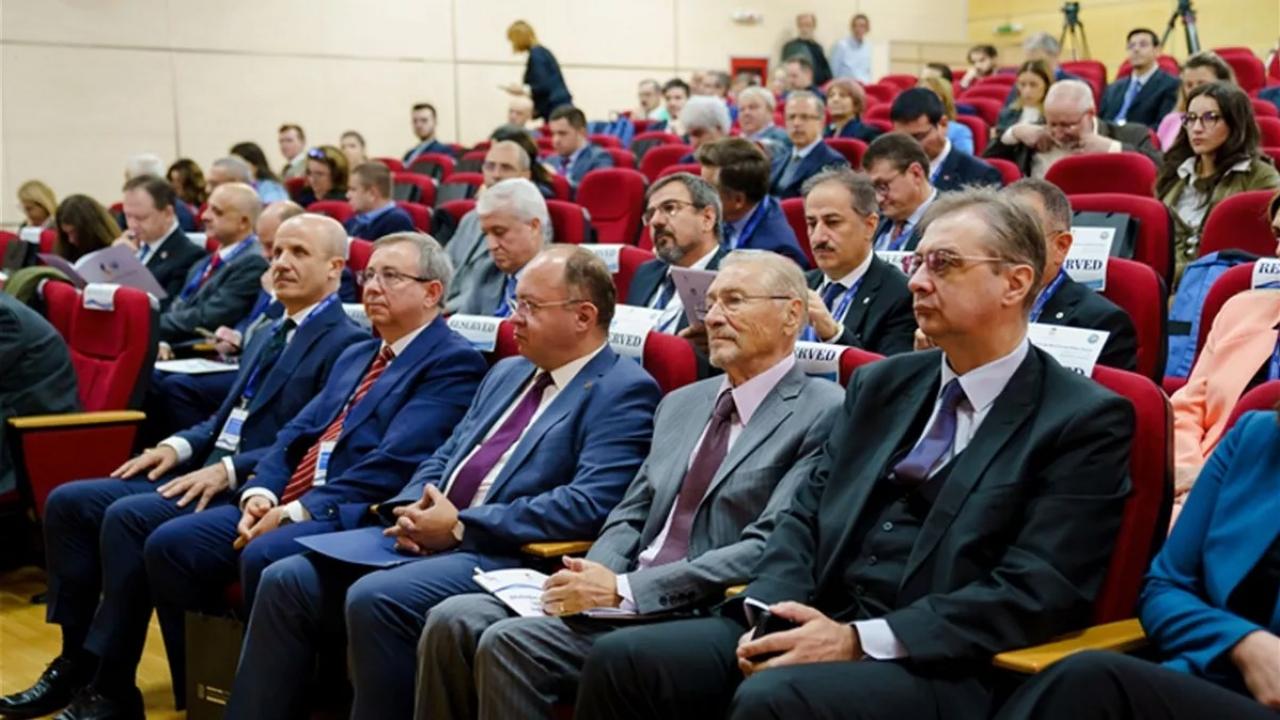 ‘Balkanlar ve Karadeniz Bölgesinde Diyalog ve İş Birliği Kongresi’ başladı!