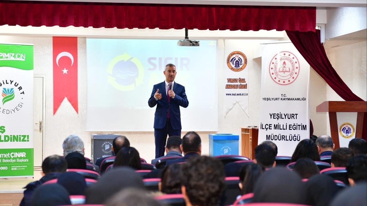 Başkan Çınar, ‘Sıfır Atık’ eğitim toplantısına katıldı