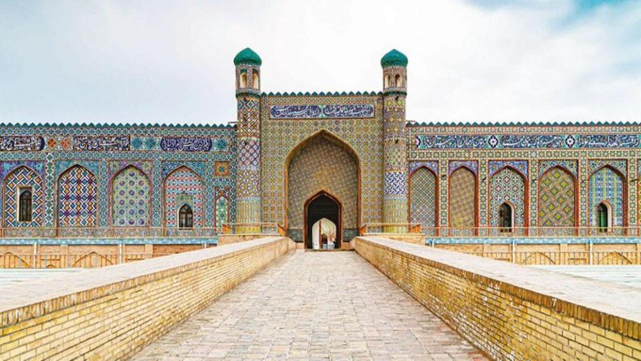 Orta Asya’nın kalbinde kadim bir medeniyet merkezi: Hokand-ı Latif