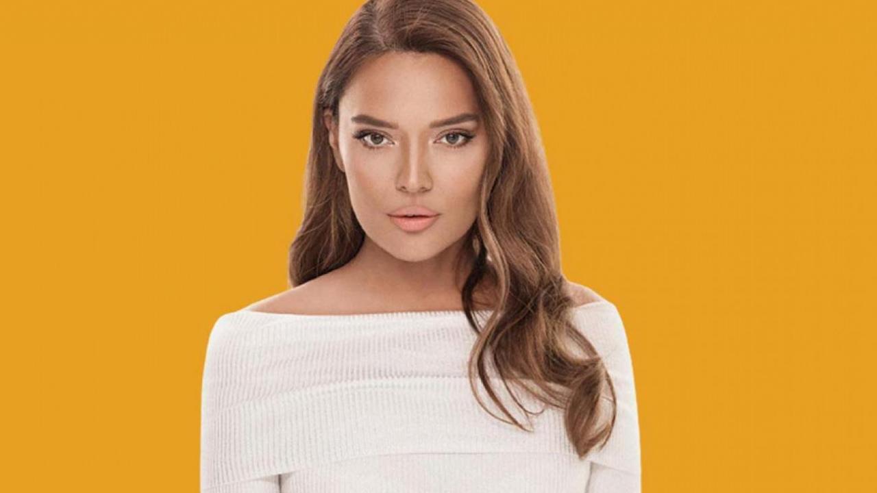 Demet Akalın’ı çıldırtan olay! Önce hakaret sonra beddua etti