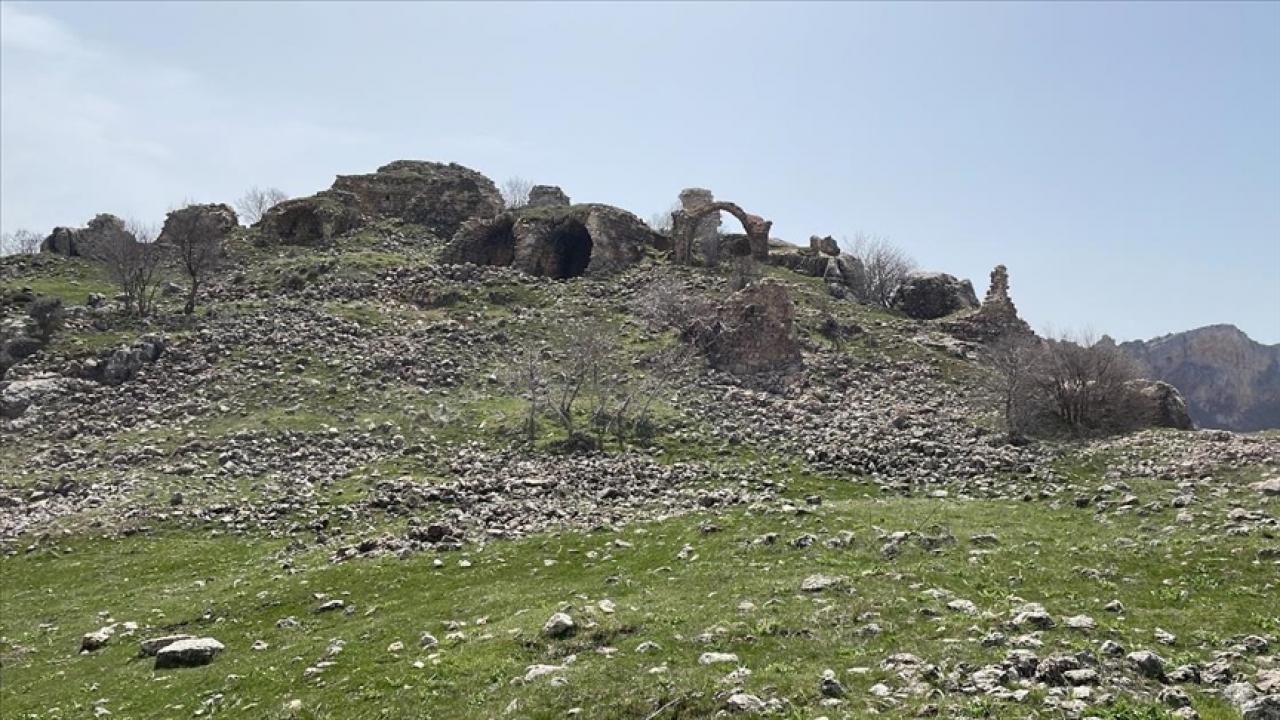 Gerger Kalesi’nin restorasyonu için ilk adım atıldı