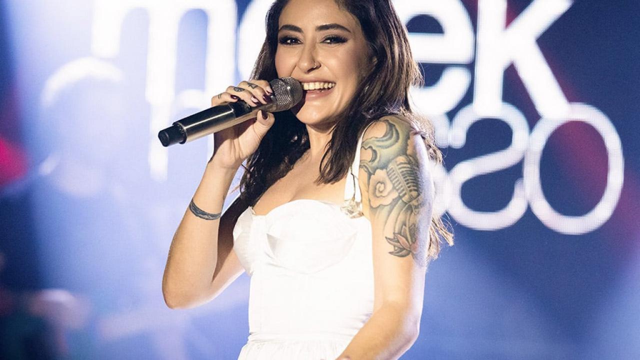 AK Partili belediye Melek Mosso’nun konserini iptal etmedi