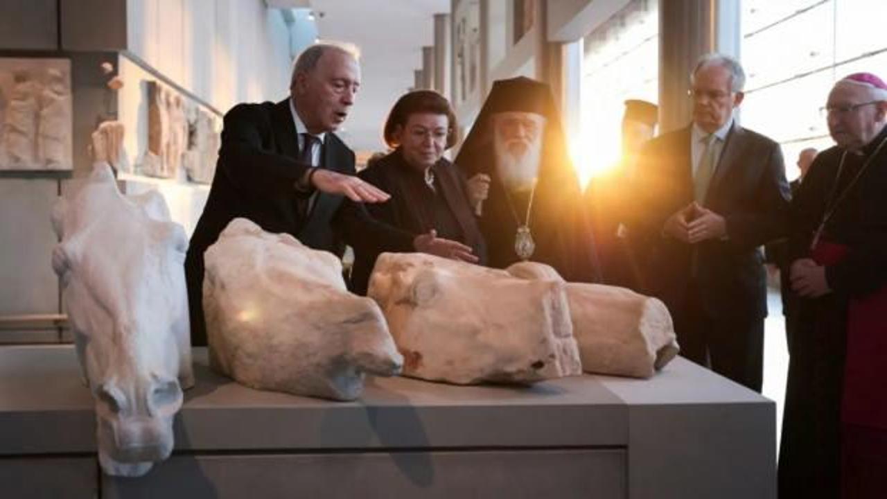 Vatikan, Parthenon heykellerini Yunanistan’a iade etti