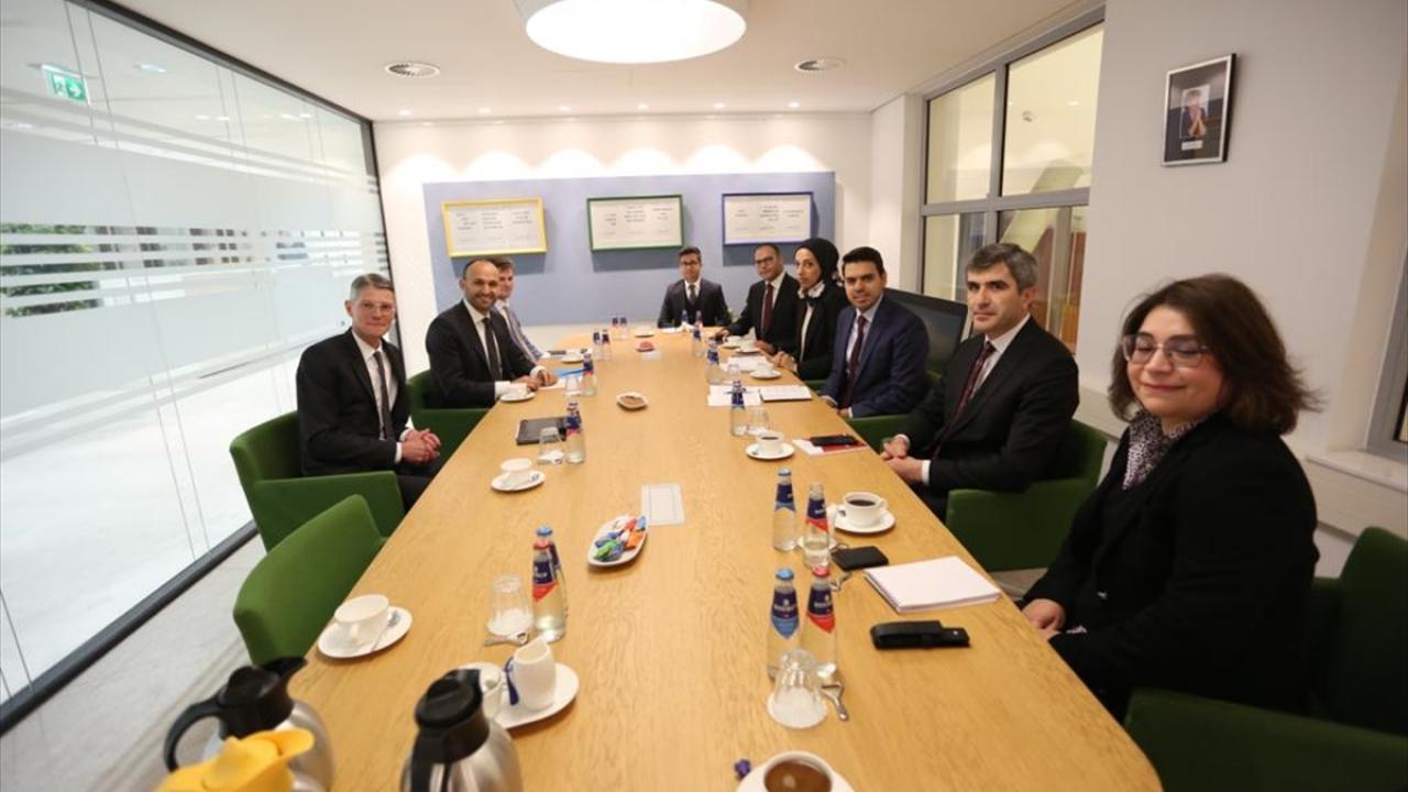 YTB Başkanı Eren’den Hollanda’da bir dizi önemli temaslar