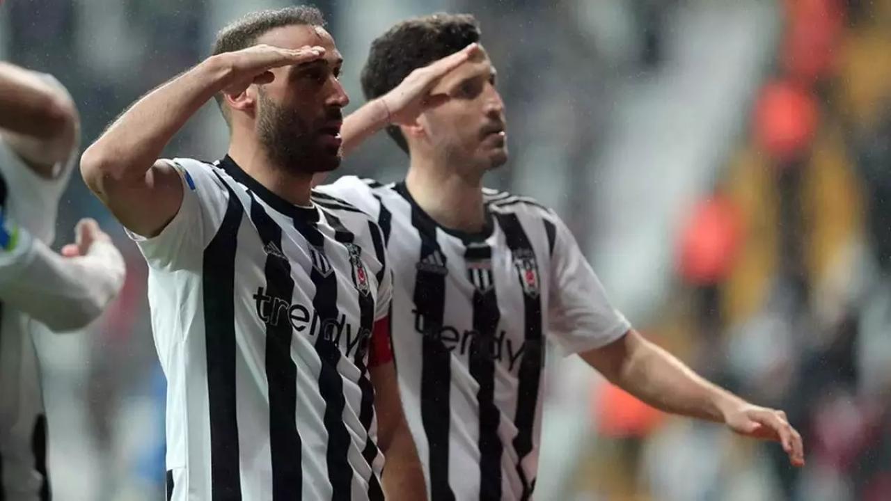 Beşiktaş’ta sıradaki isimler Cenk ve Salih!
