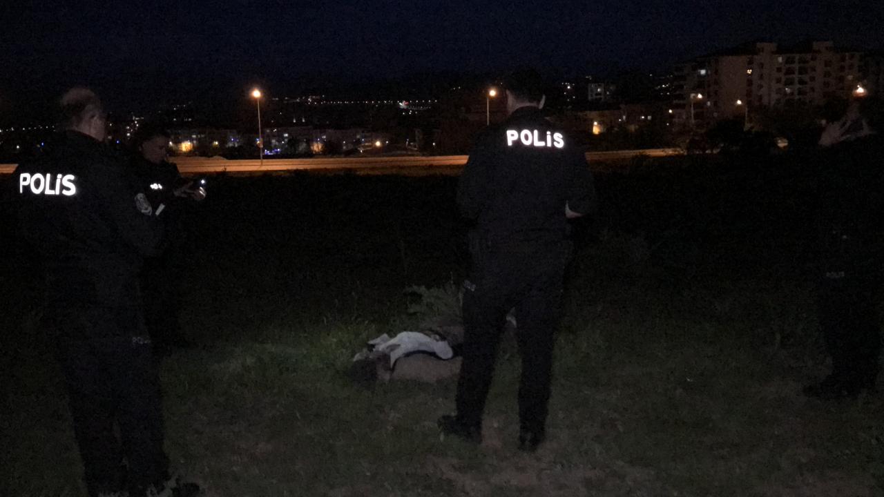 Elazığ’da tarlada ceset bulundu