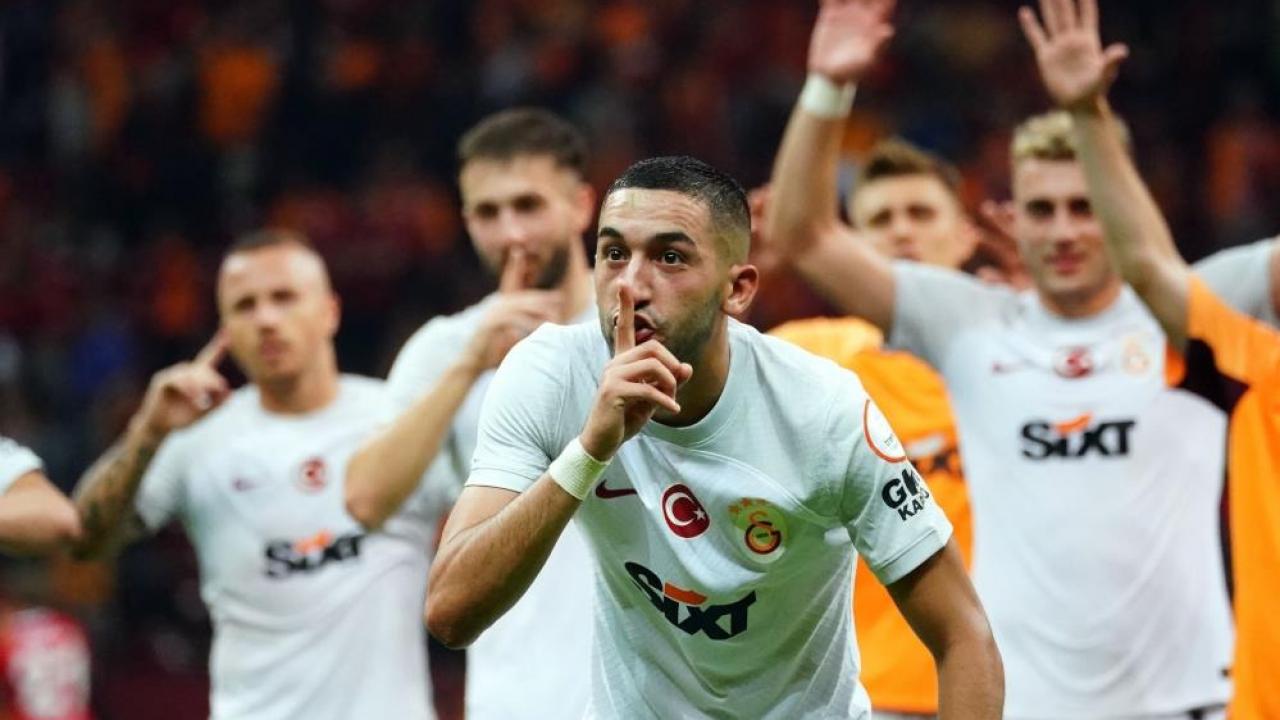 Maç sonu 3’lüsü Hakim Ziyech’ten