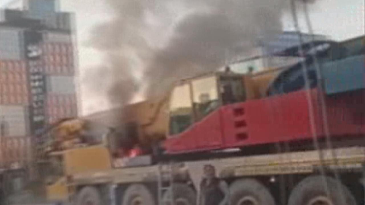 Maltepe’de vinç yangını: D-100 Karayolu’nda trafik yoğunluğu oluştu