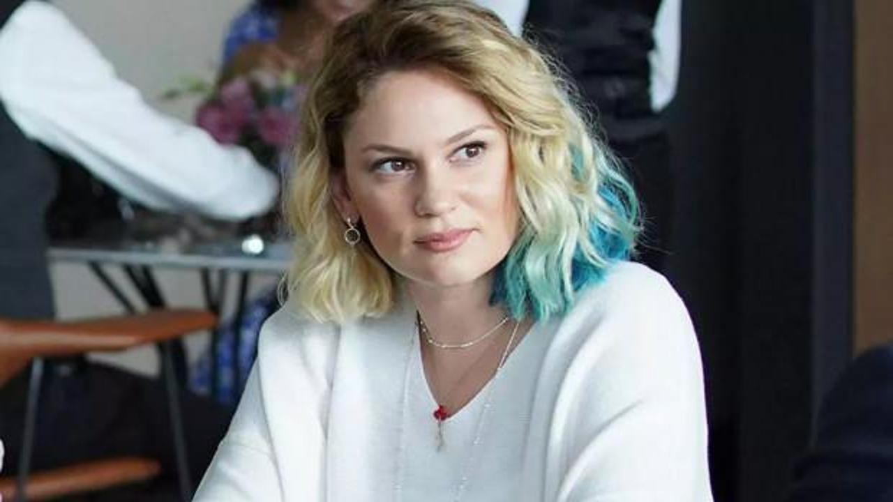 Oyuncu Farah Zeynep Abdullah’tan tepki çeken paylaşım! Sosyal medyada gündem oldu