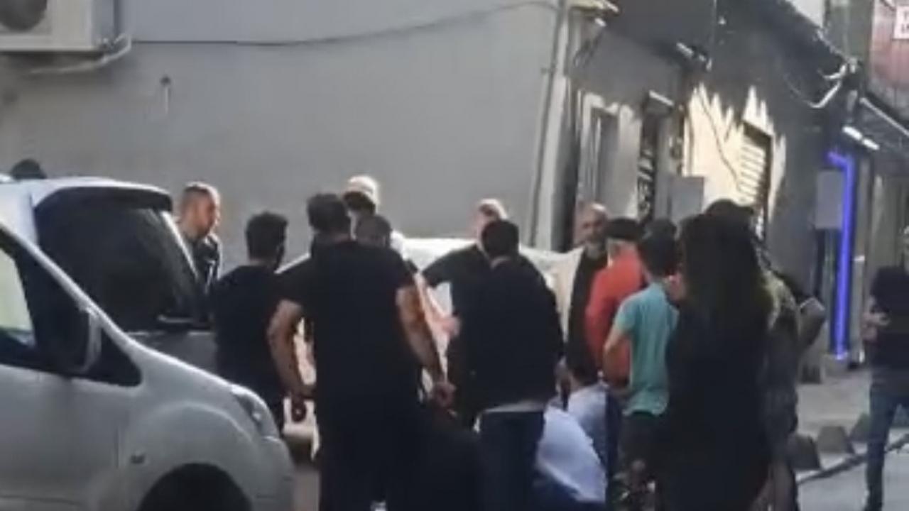 Taksim’de yankesiciler Rus turisti bıçaklayıp öldürdü!
