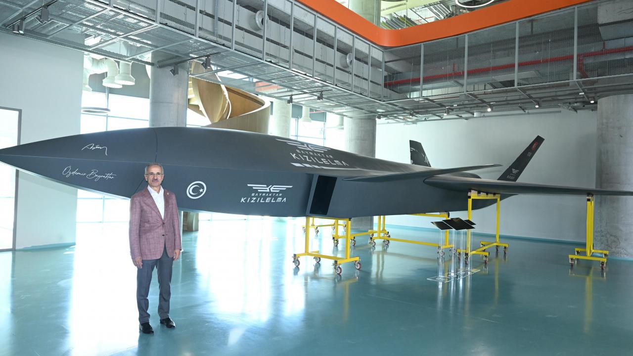 Bakan Uraloğlu’ndan Baykar’a ziyaret