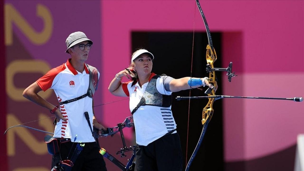 Klasik Yay Karışık Milli Takımı, altın madalya kazandı