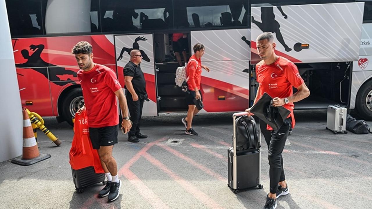 A Milli Takım, Ermenistan maçı için Eskişehir’e gitti