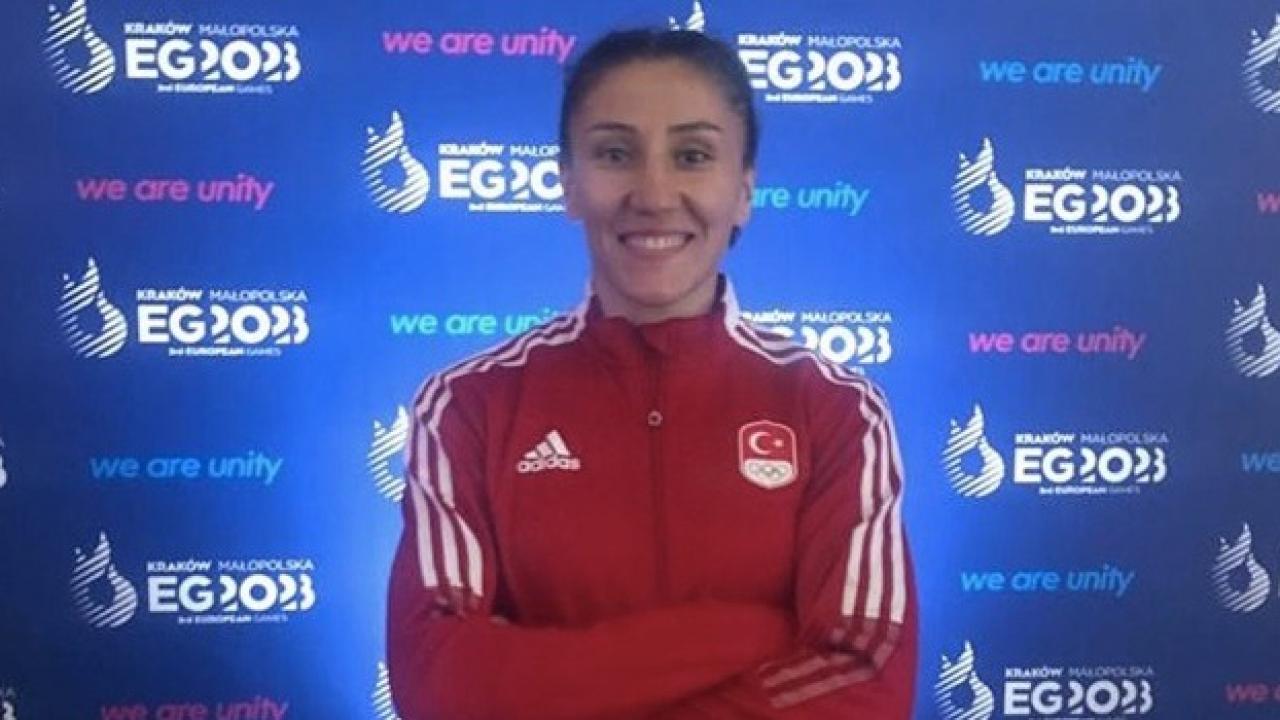 Bediha Tacyıldız’dan altın madalya