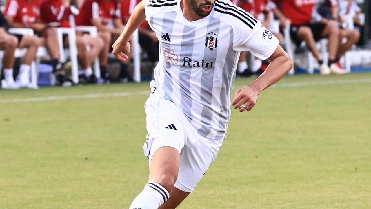 Beşiktaş galibiyete Ghezzal ve Rebic’le uzandı