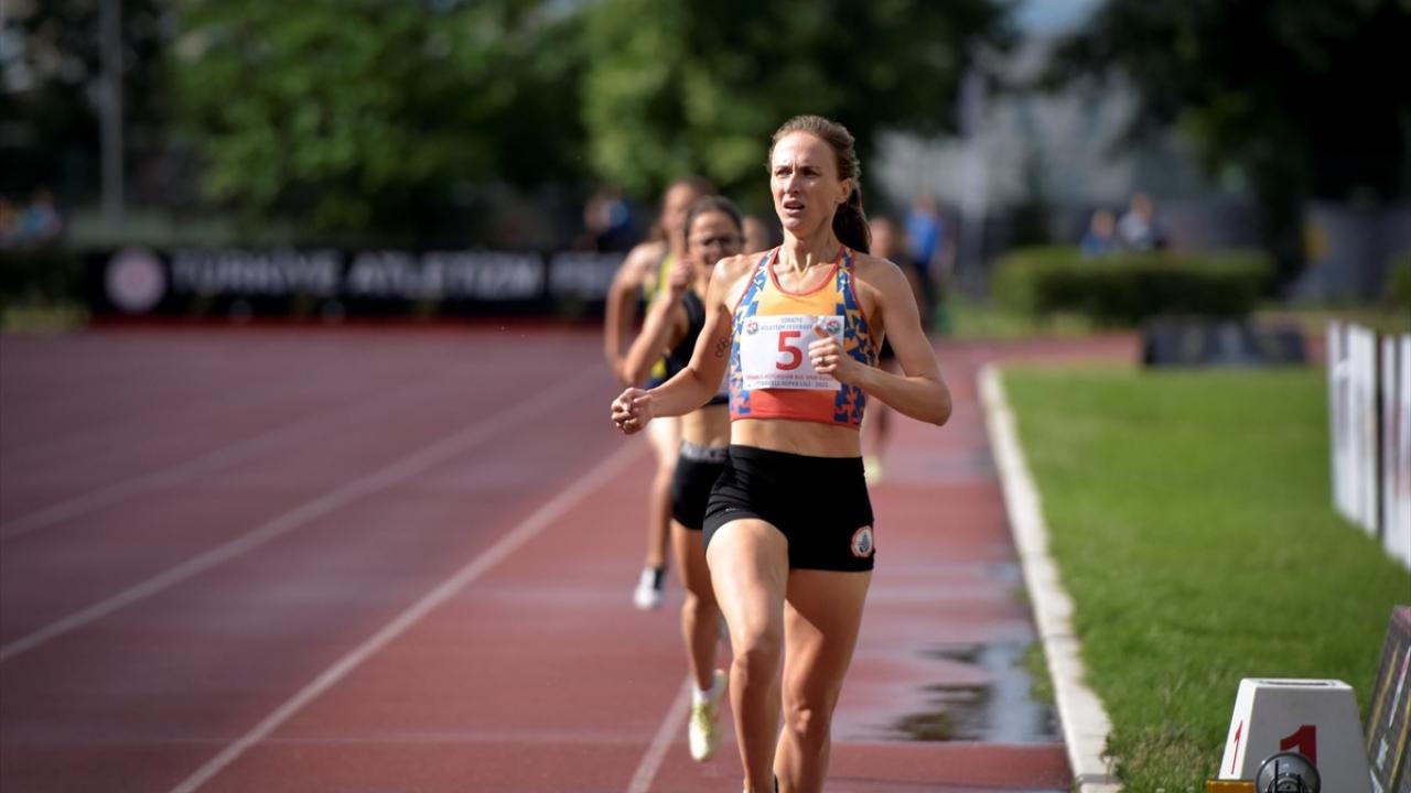 Ekaterina Guliyev’den altın madaya!