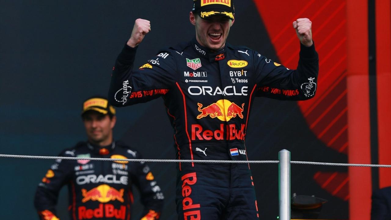 Formula 1’de şampiyon Max Verstappen!