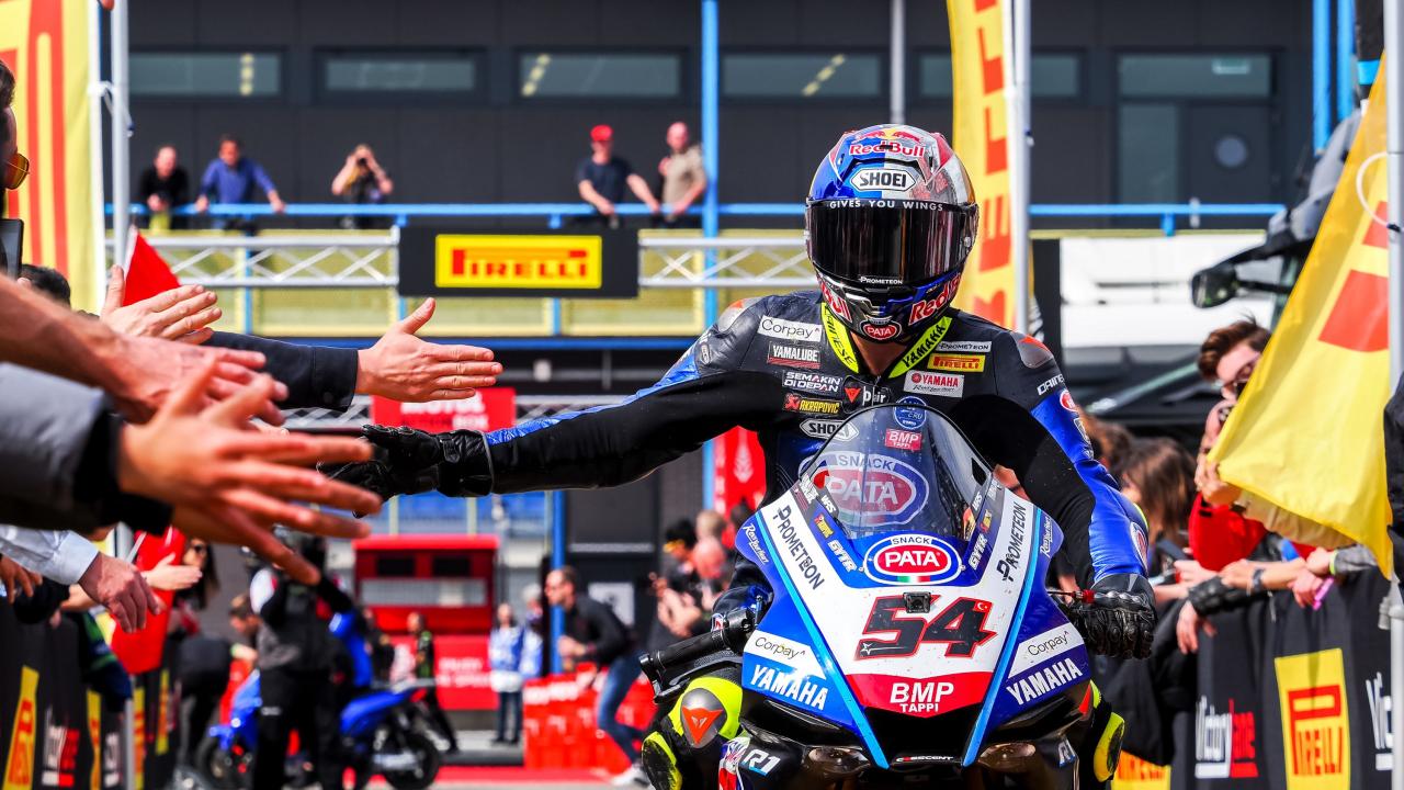 Fransa’da zirve Toprak Razgatlıoğlu’nun