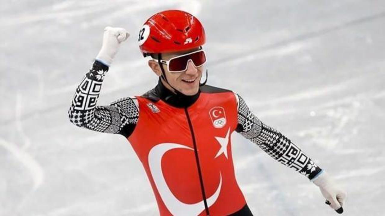 Furkan Akar’dan tarihi madalya! Bakan Kasapoğlu tebrik etti