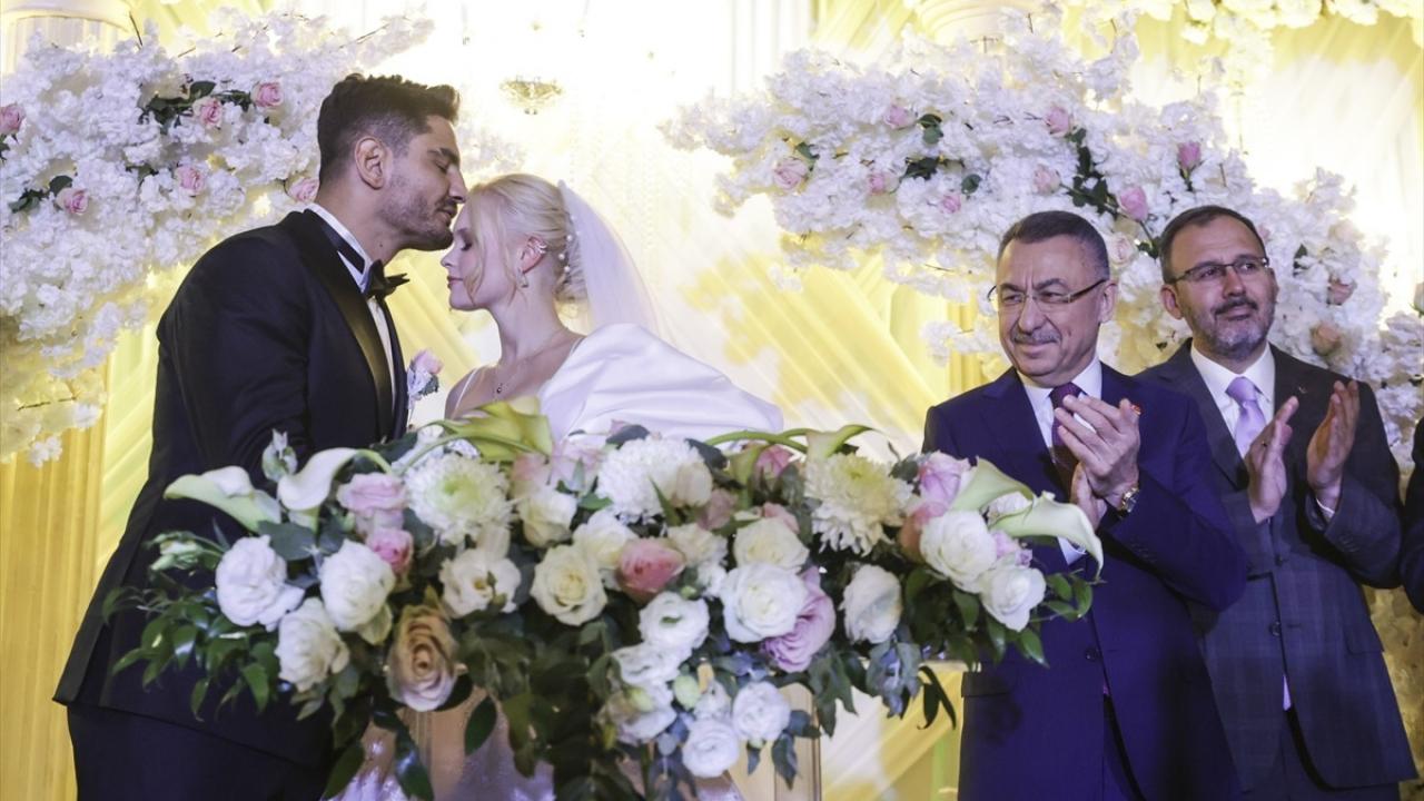 Milli güreşçi Taha Akgül dünyaevine girdi