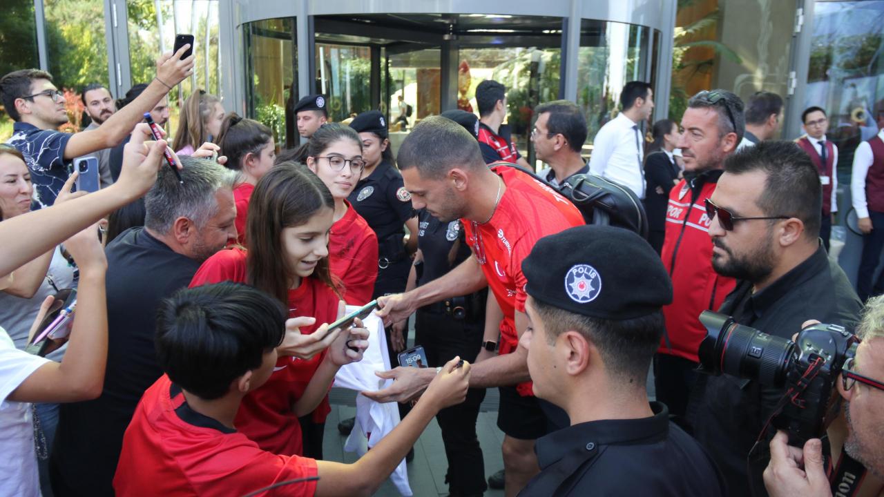 Milli Takım kafilesi Hollanda’da