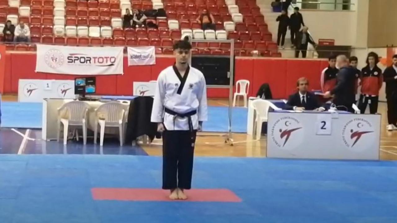 Muhammet Emir Yılmaz’dan bronz madalya