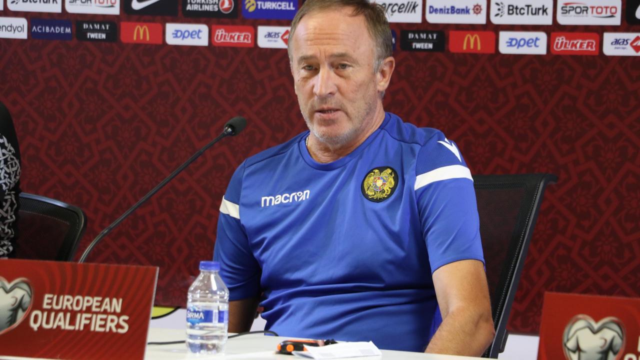 Petrakov’dan Milli Takımımıza övgü! “Finallere yükselir…”