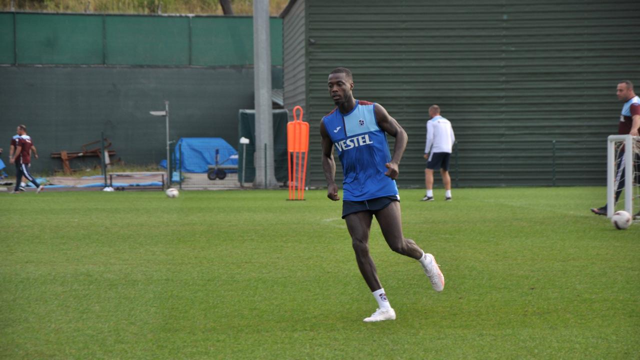 Trabzonspor’da Pepe ilk antrenmanına çıktı