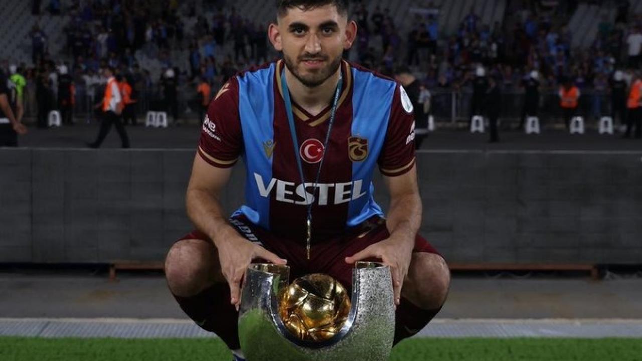 Trabzonspor’da sürpriz ayrılık! Yeni transfer gelince bileti kesildi