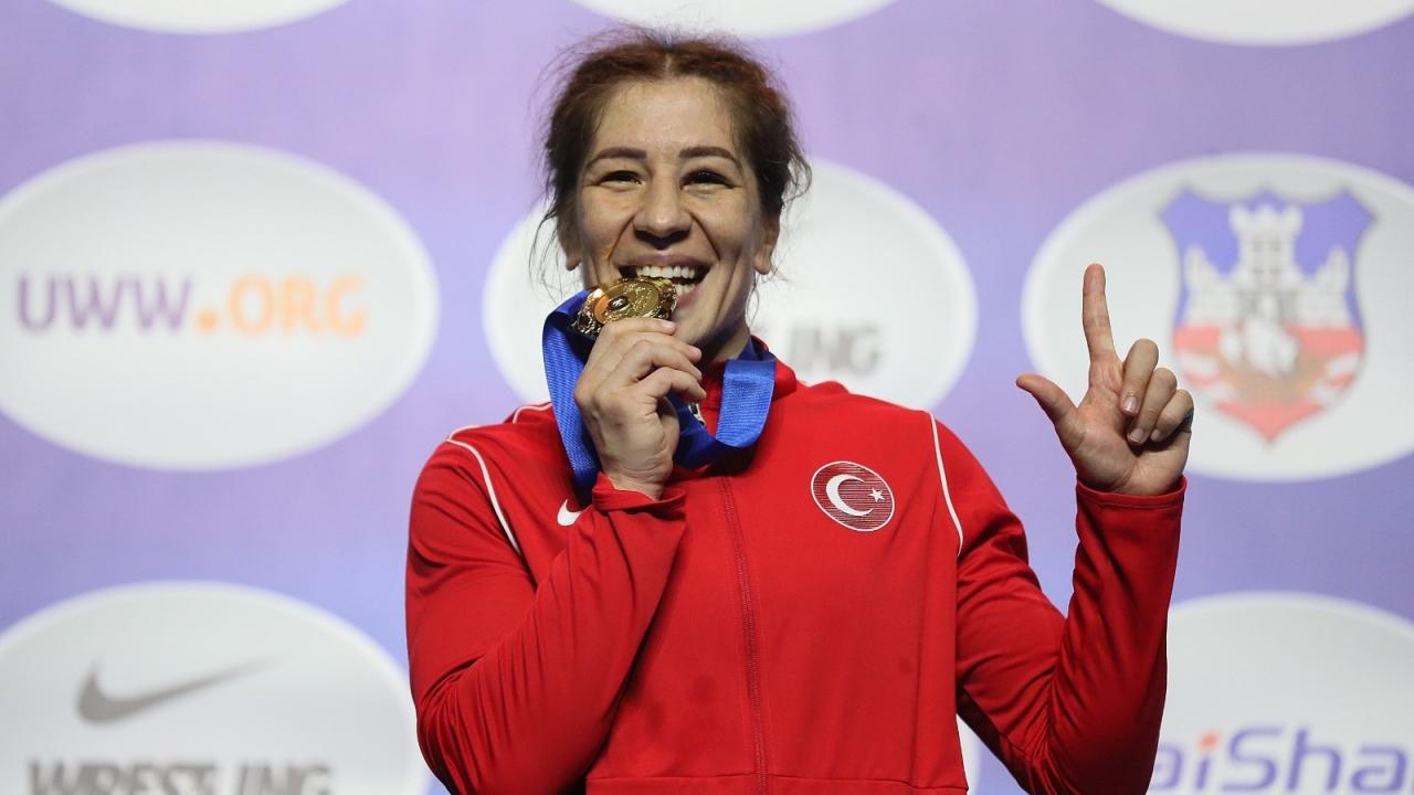 Yasemin Adar Yiğit: Türk kadınının gücünü göstermeye çalışıyorum