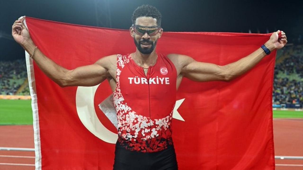 Yasmani Copello Avrupa üçüncüsü oldu