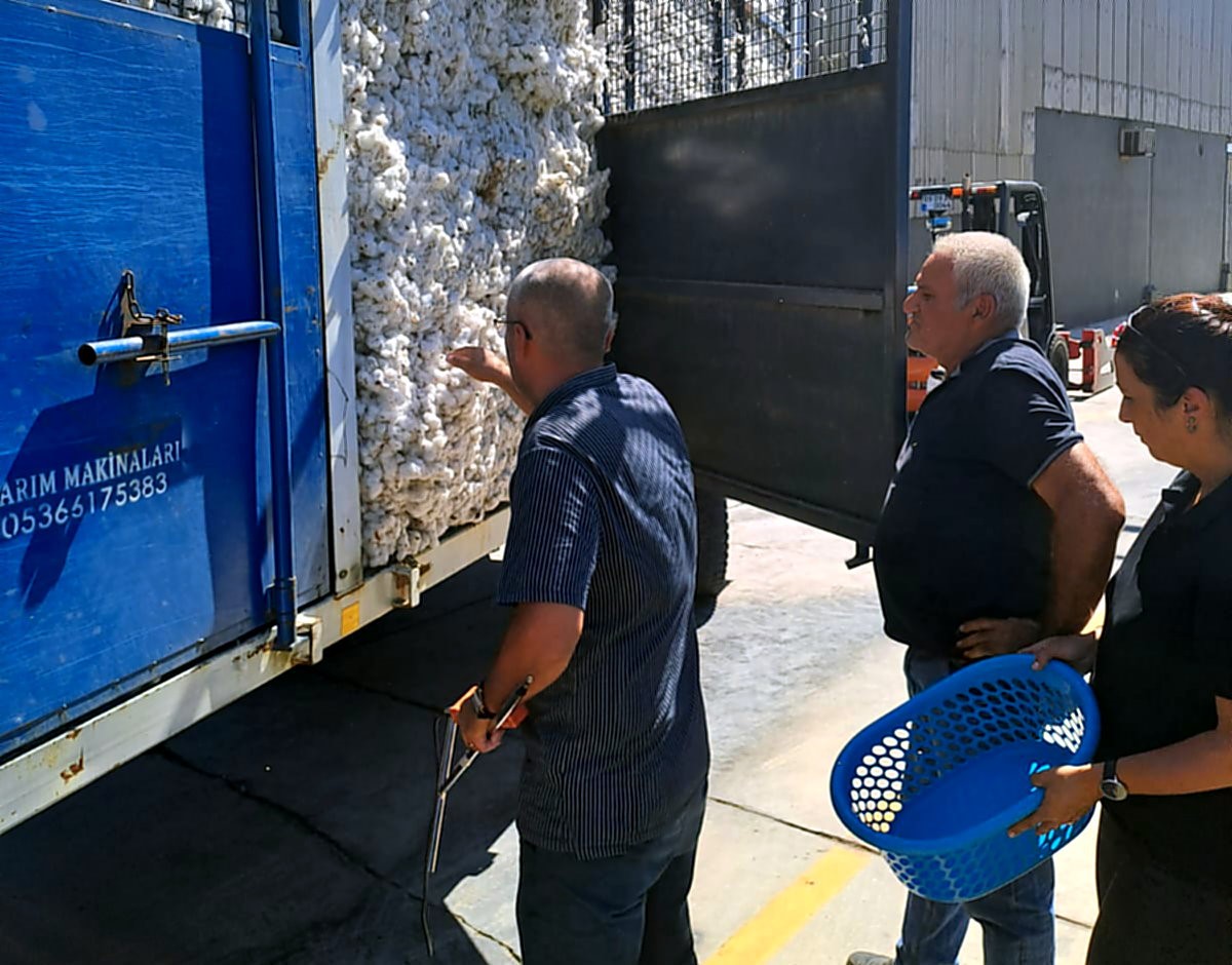 Çiftçinin sigortası Söke TARİŞ’e ilk pamuk teslimi yapıldı