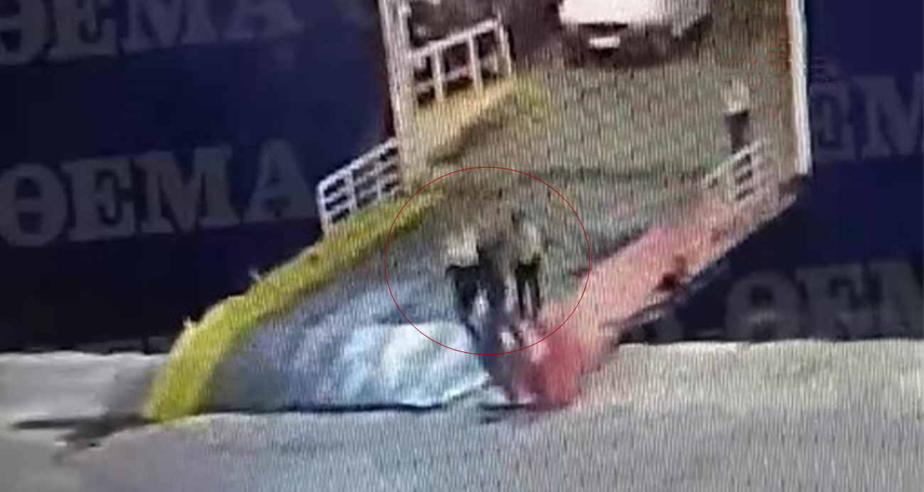 Yunanistan’da feribota son anda binen yolcu ölüme itildi