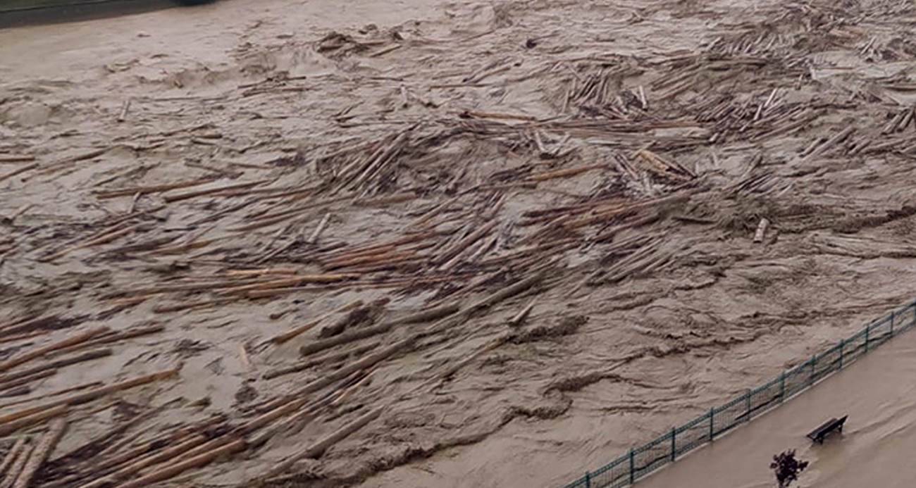 Kırgızistan’da sel: 92 ev sular altında kaldı