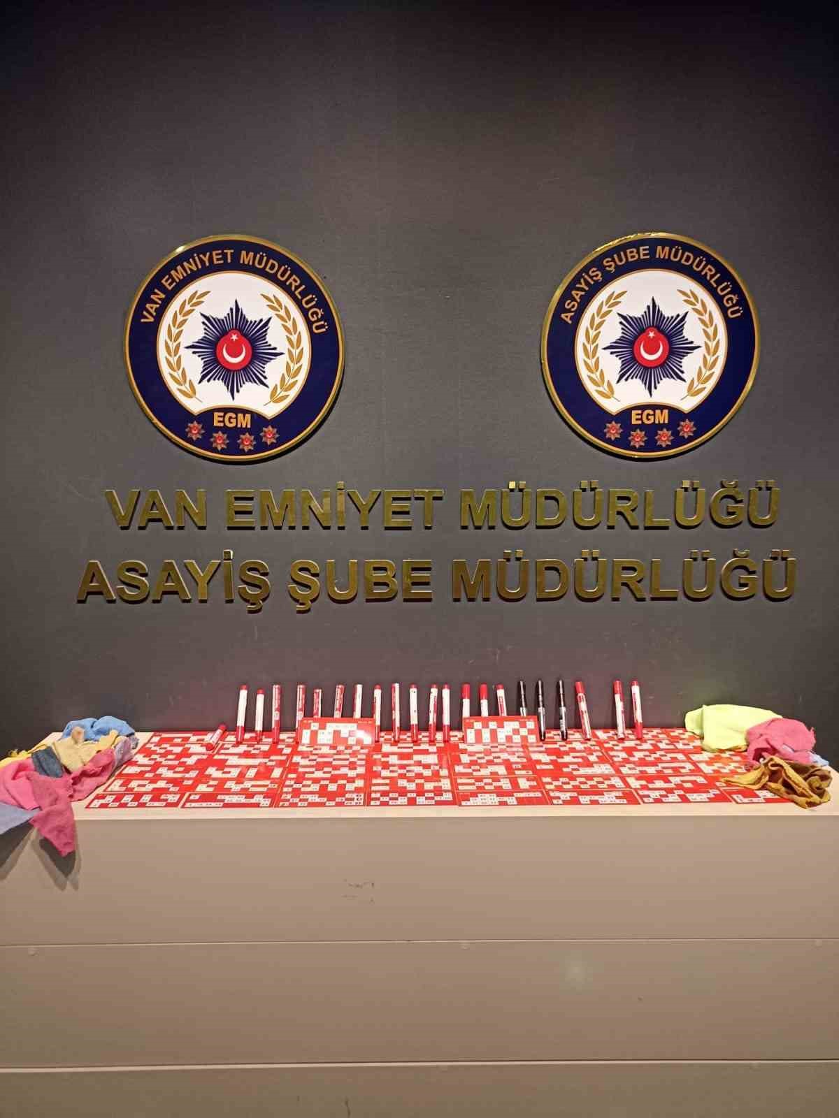 Van’da değişik suçlardan 25 kişi tutuklandı