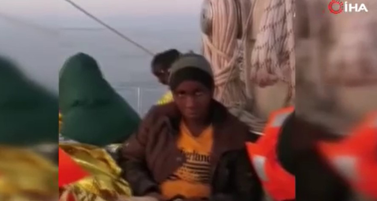 Akdeniz’de sürüklenen teknedeki 76 göçmen kurtarıldı