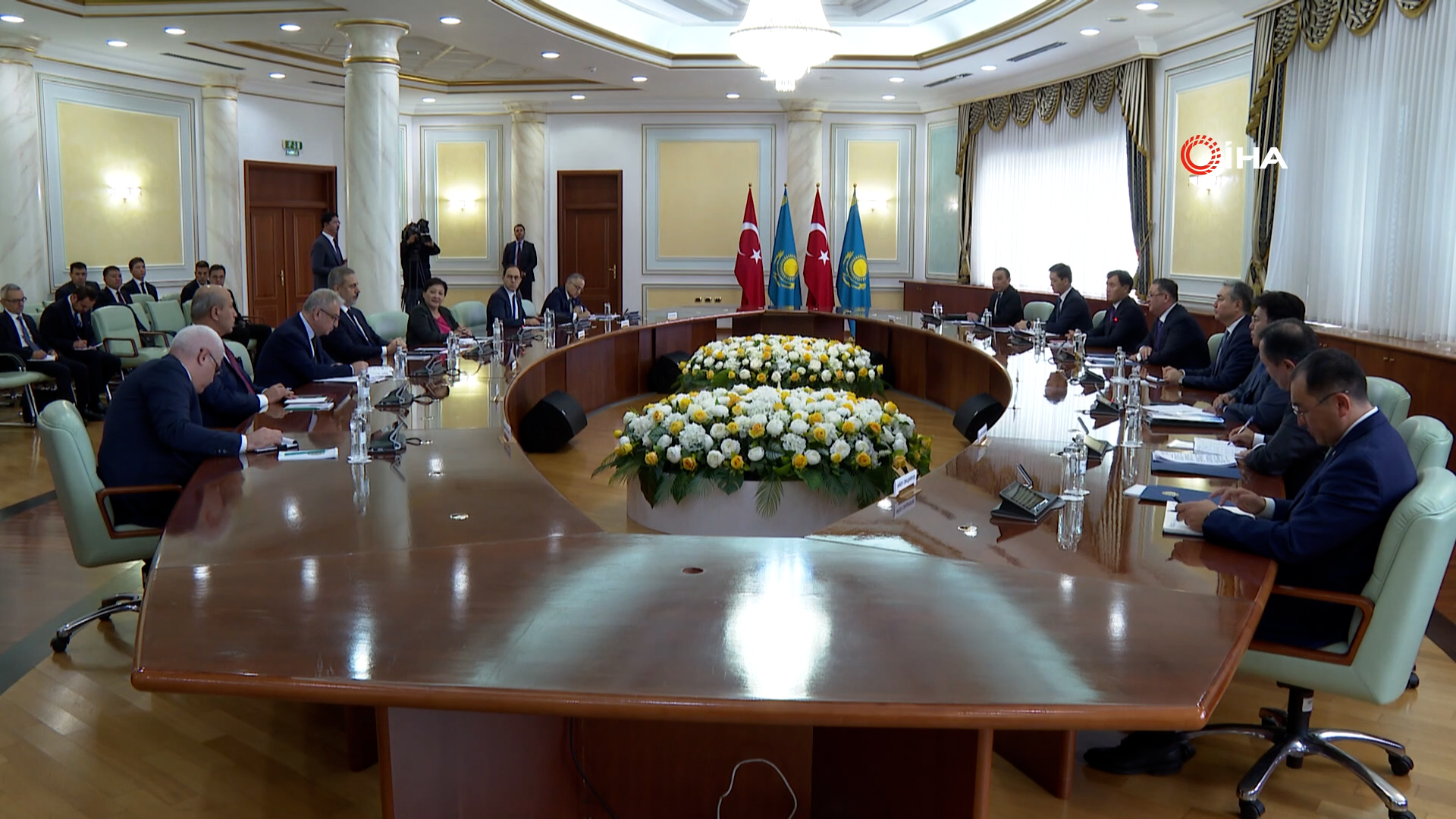 Dışişleri Bakanı Fidan, Kazak mevkidaşı Nurtleu ile heyetlerarası görüşmeye başkanlık etti