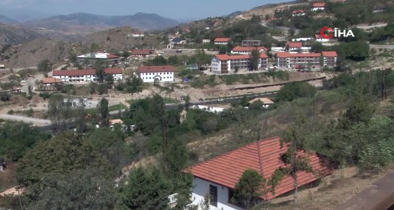 Azerbaycanlıların Laçın’a dönüşü devam ediyor